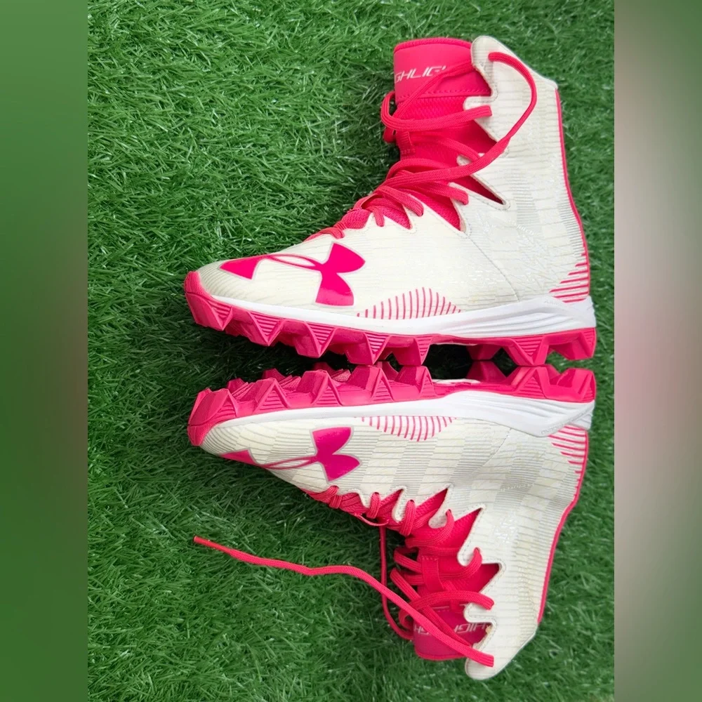 Under Armour Kids Soccer Cleats Size‎ 2.5